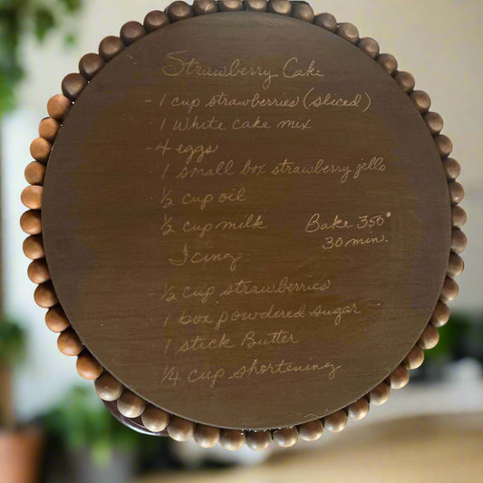 Personalized cake stand or cutting board